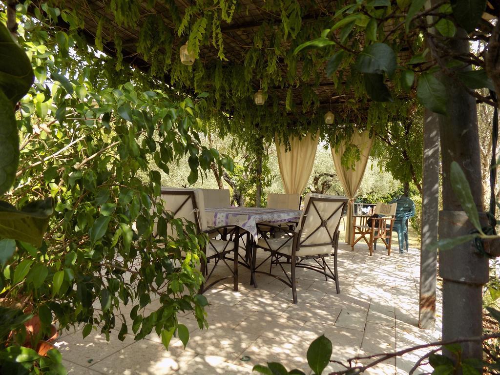 Bed and Breakfast Due Archi SantʼAmbrogio di Valpolicella Exterior foto