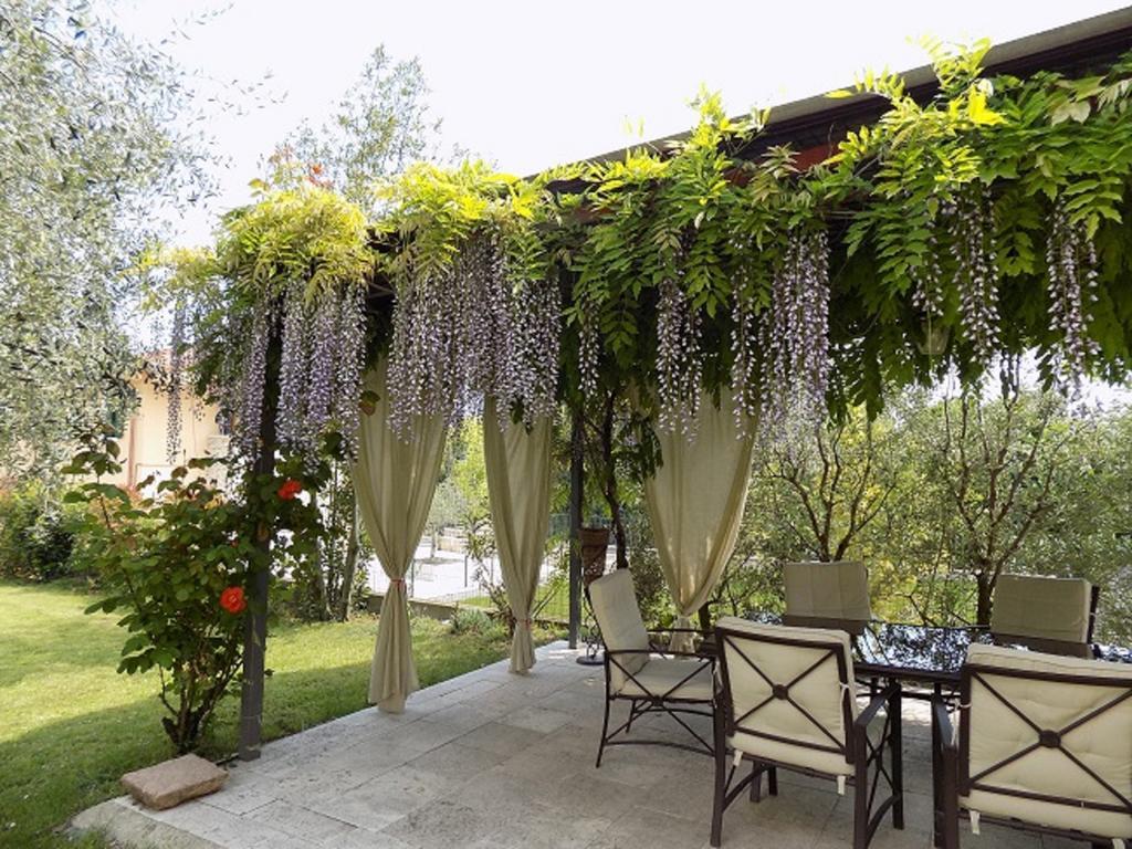 Bed and Breakfast Due Archi SantʼAmbrogio di Valpolicella Exterior foto